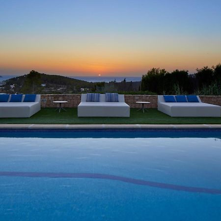 Villa Can Joan I - Fantastic Sunset Views And Family Friendly - سان أنطونيو المظهر الخارجي الصورة