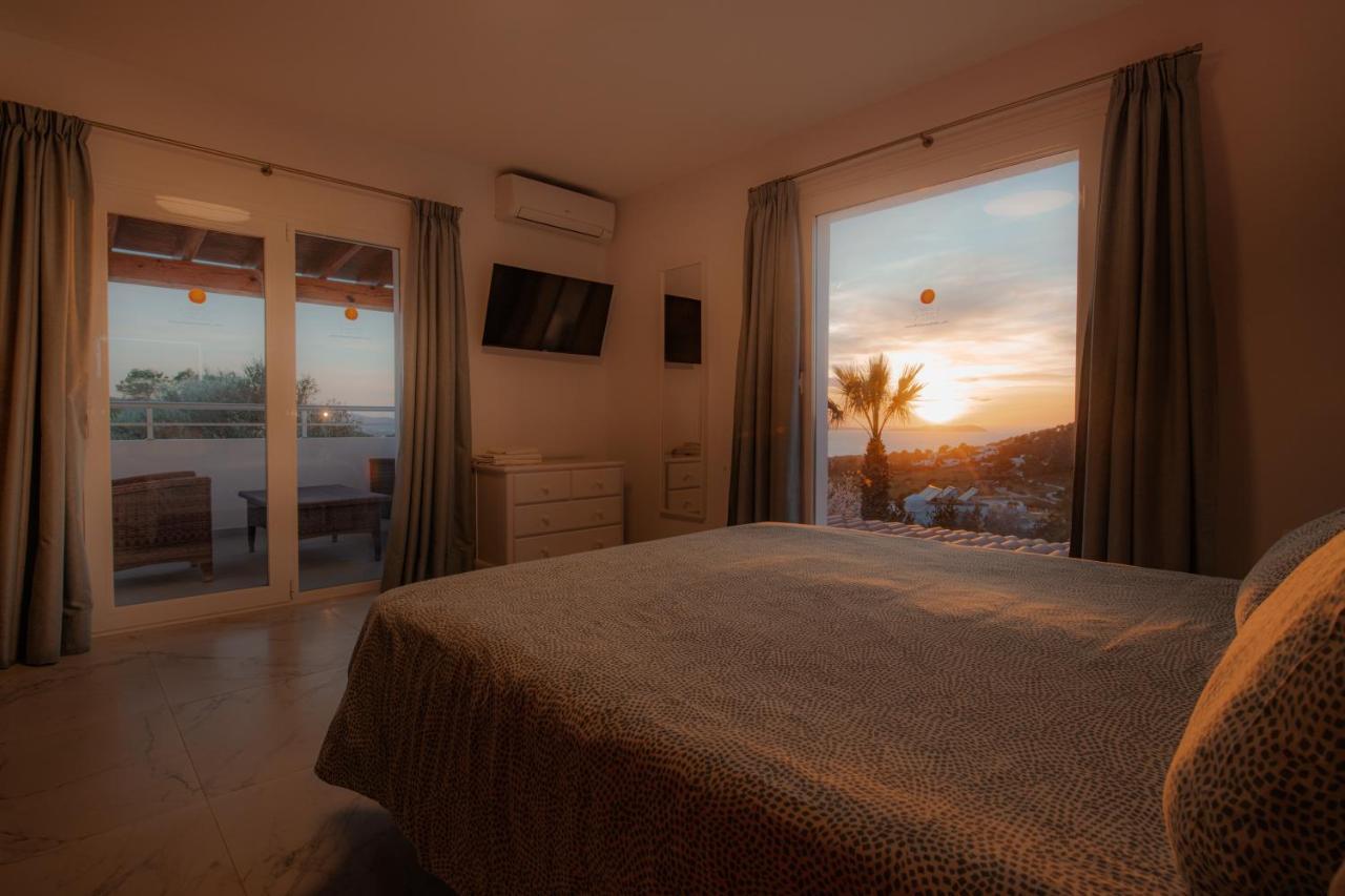 Villa Can Joan I - Fantastic Sunset Views And Family Friendly - سان أنطونيو المظهر الخارجي الصورة