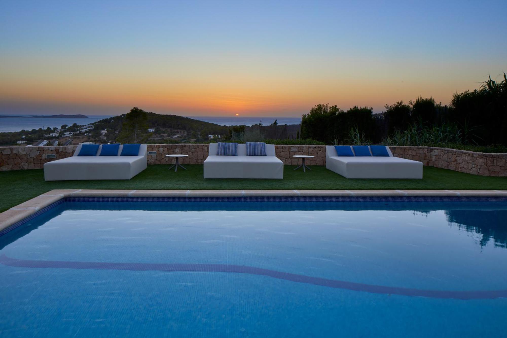 Villa Can Joan I - Fantastic Sunset Views And Family Friendly - سان أنطونيو المظهر الخارجي الصورة