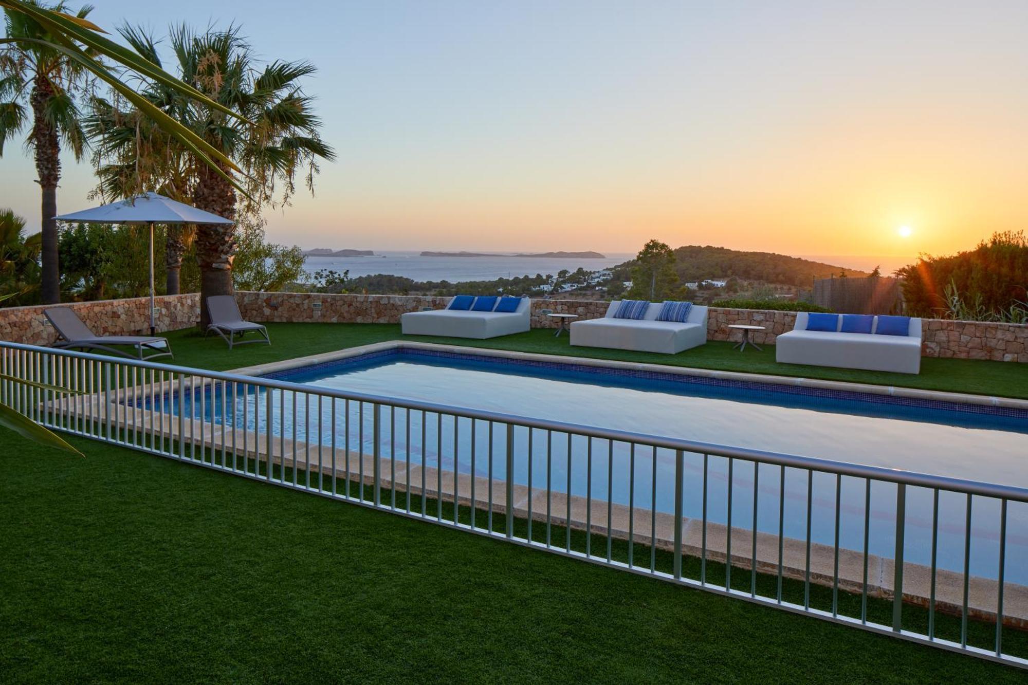 Villa Can Joan I - Fantastic Sunset Views And Family Friendly - سان أنطونيو المظهر الخارجي الصورة